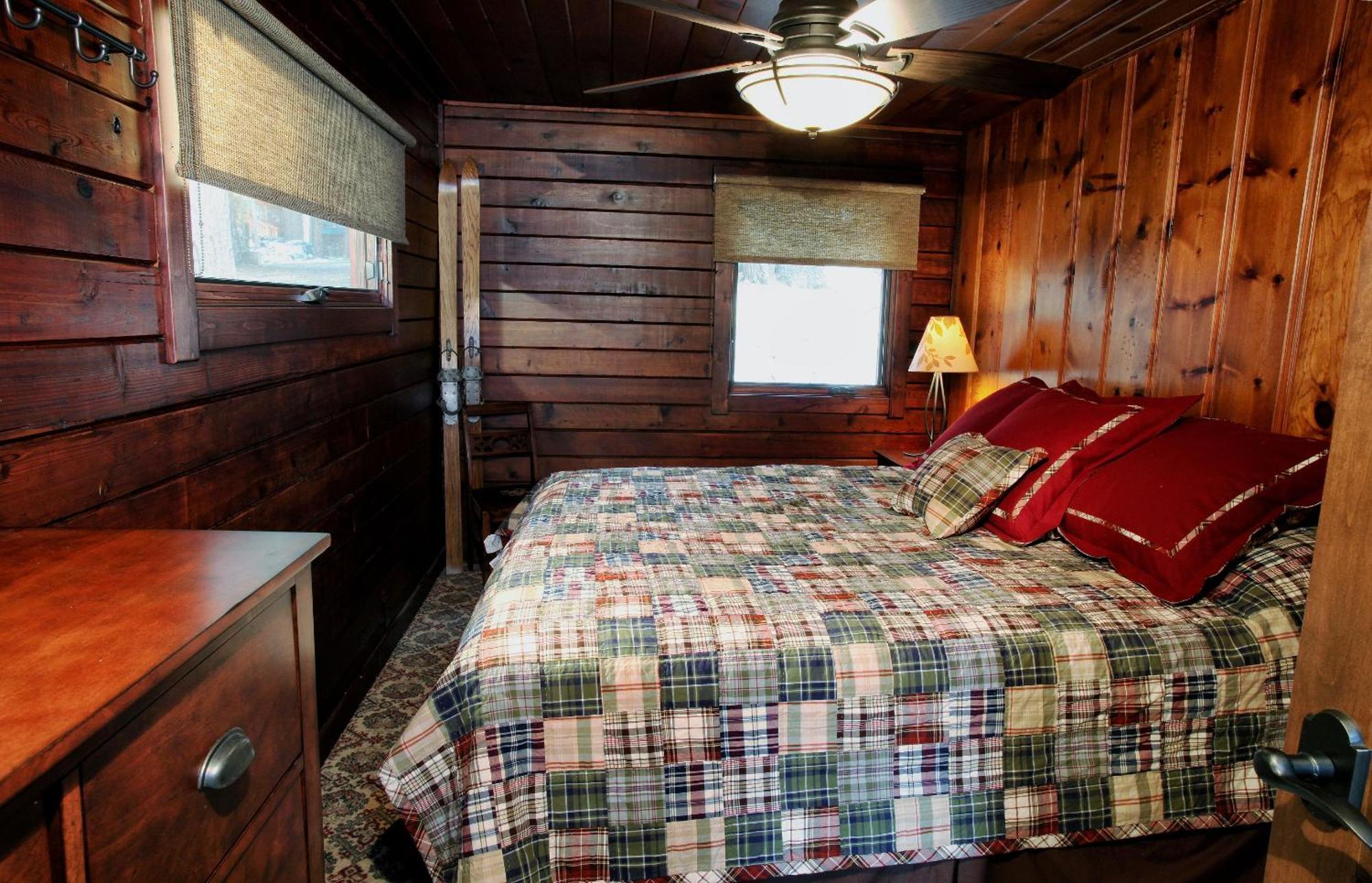Holiday home Boot's Haven Wawona